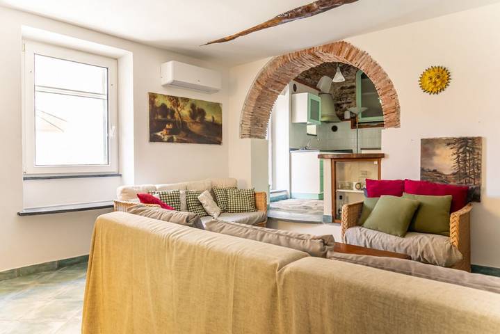 Apartamento entero, GuestHost - Altomare-Charming Flat in Cinque Terre in Riomaggiore, Riomaggiore Municipio