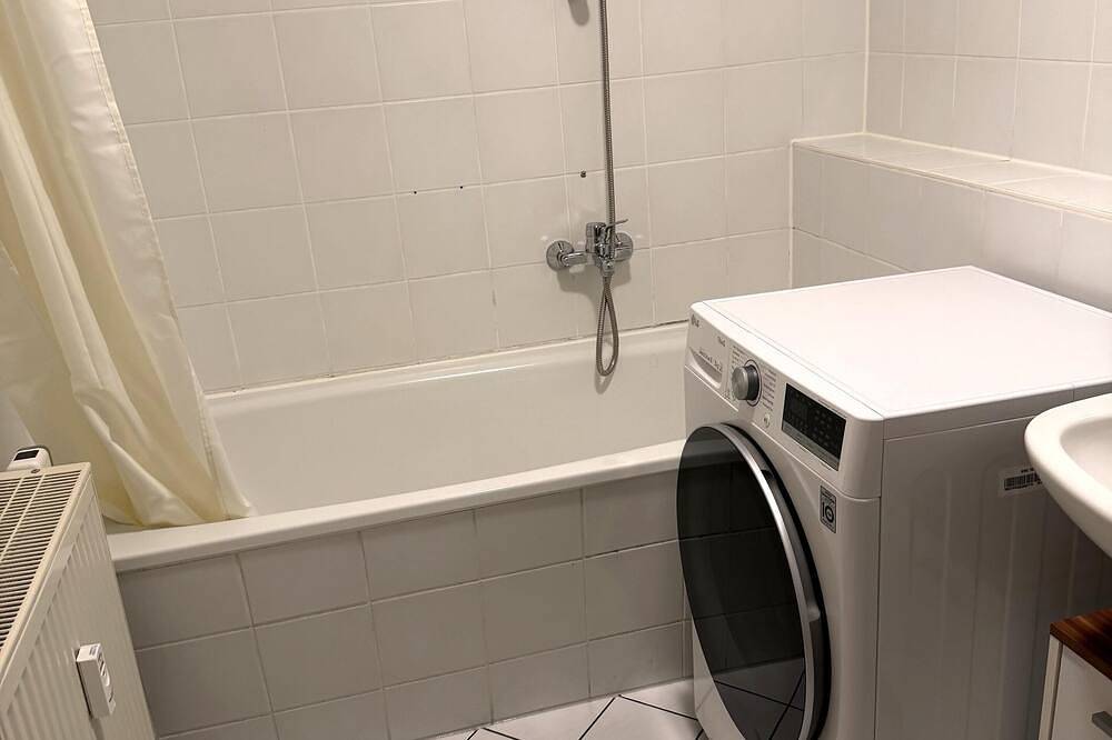 Ganze Wohnung, Schöne Wohnung in einer ruhiger Umgebung. in Machern, Leipzig und Umgebung