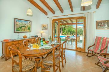 Chalet in Pollença, Serra de Tramuntana für 4 
