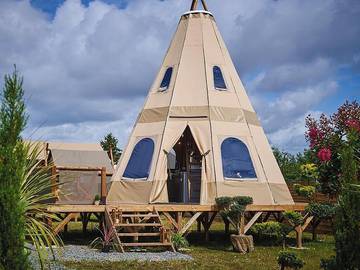 Chalet pour 4 Personnes dans Arc-et-Senans, Doubs, Photo 1