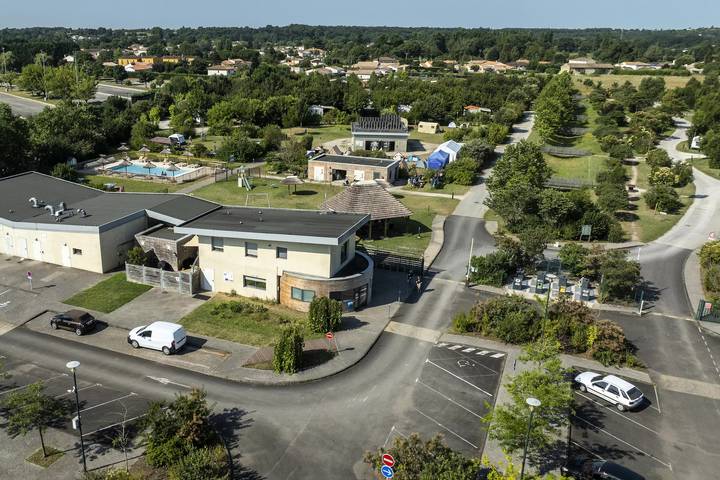 2-Zimmer-Öko-Mobilheim für 2 Personen in Saint-Yrieix-sur-Charente, Charente