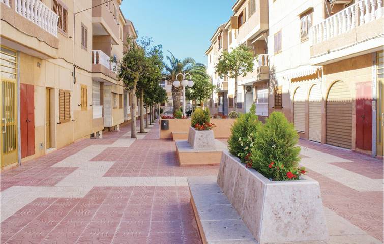 Appartement de vacances entier, Escapade au bord de la mer avec climatisation, kitchenette et terrasse in Playa El Castillico (San Javier), San Pedro del Pinatar