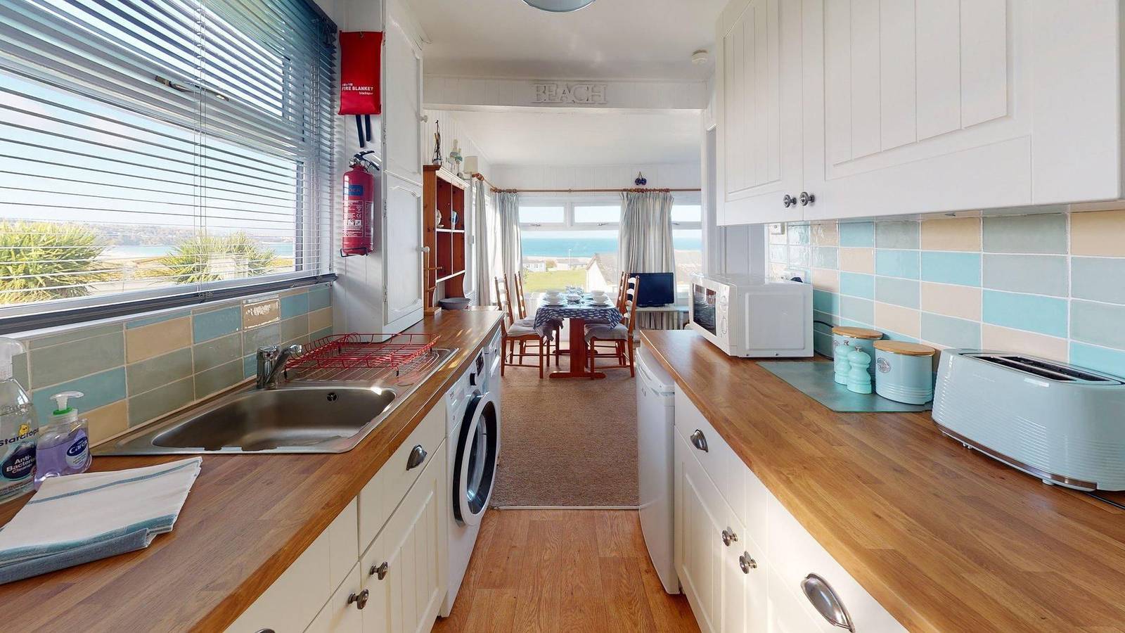 D47 Chy-an-tewennow, Riviere Towans in Hayle, Cornwall