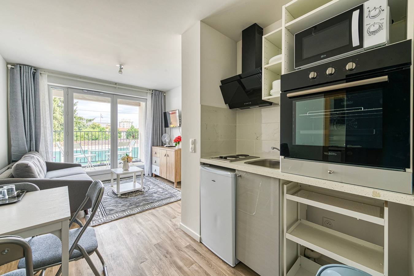 Appartement entier, Moulin à Vent A14 - Appt pour 4 avec balcon in Bondy, Seine-Saint-Denis