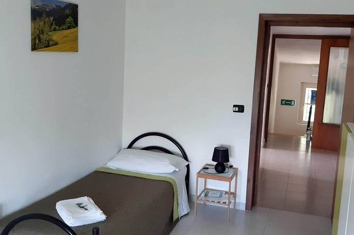 Appartamento intero, Accogliente rifugio nei boschi in Appennino: Suite Familiare o per Gruppo Amici in Sambuceto, Compiano