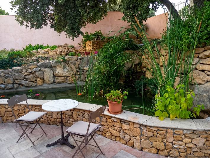 Ganze Wohnung, Charmante Wohnung mit Pool - Salon-de-Provence - 48m² in Salon-de-Provence, Mittelmeerküste (Frankreich)