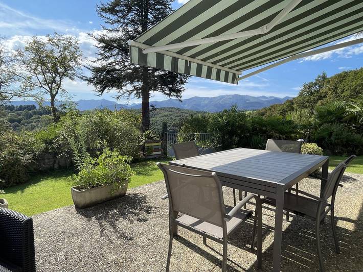 Gîte pour 4 personnes, avec terrasse et jardin dans Vallée d'Ossau - 2