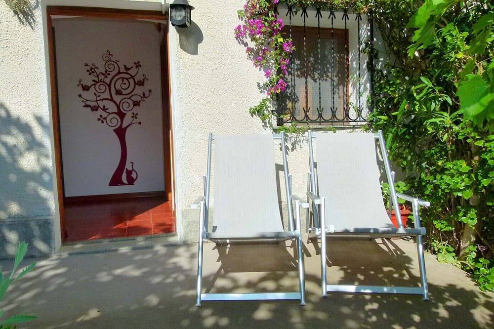 Ganze Wohnung, Casa Rosa - Ferienwohnung an der Blumenriviera - Qualitaet zum Guten Preis in Diano San Pietro, Riviera di Ponente