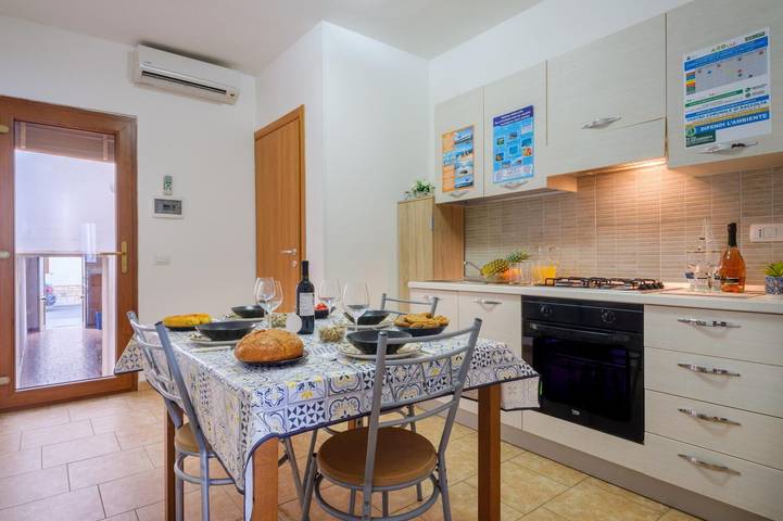 Casa vacanza per 2 persone, con Terrazza a Melendugno