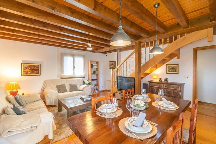 Casa rural con piscina para 9 personas, con piscina además de vistas y jardín, Se admiten mascotas en Navarra - 4