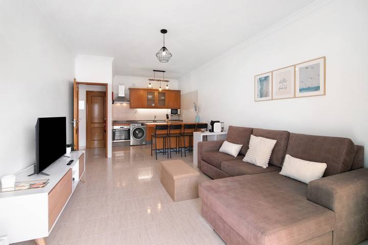 Gîte pour 4 personnes, avec bassin pour enfant et balcon, animaux acceptés à Porches - 4