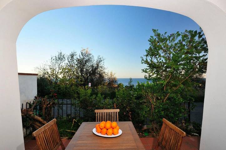 Location de vacances pour 4 personnes, avec vue et terrasse à Santa Maria Navarrese - 3