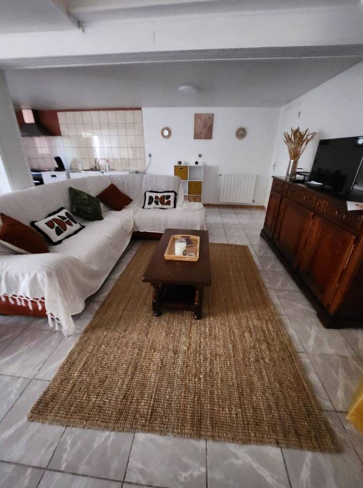 Gîte pour 10 personnes, avec terrasse ainsi que piscine et jardin, animaux acceptés à Carcassonne - 2
