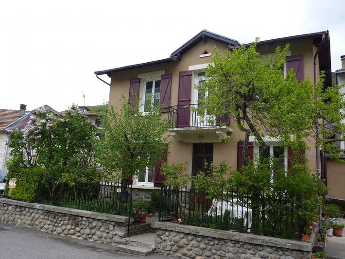 Gîte pour 6 personnes, avec jardin