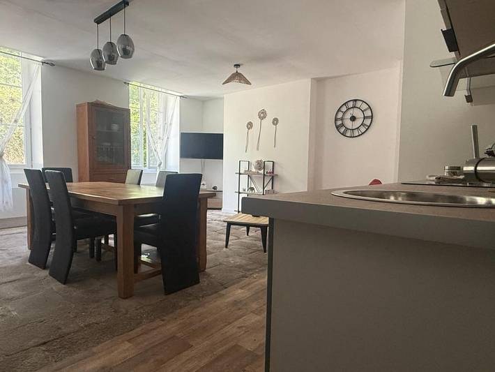 Gîte pour 4 personnes, avec terrasse à Saint-Vaury