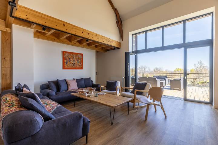 Gîte Grange Saint Martin: 12–13 Personen, 6 Zimmer im Herzen der Auvergne in Rochefort-Montagne, Regionaler Naturpark Volcans d'Auvergne