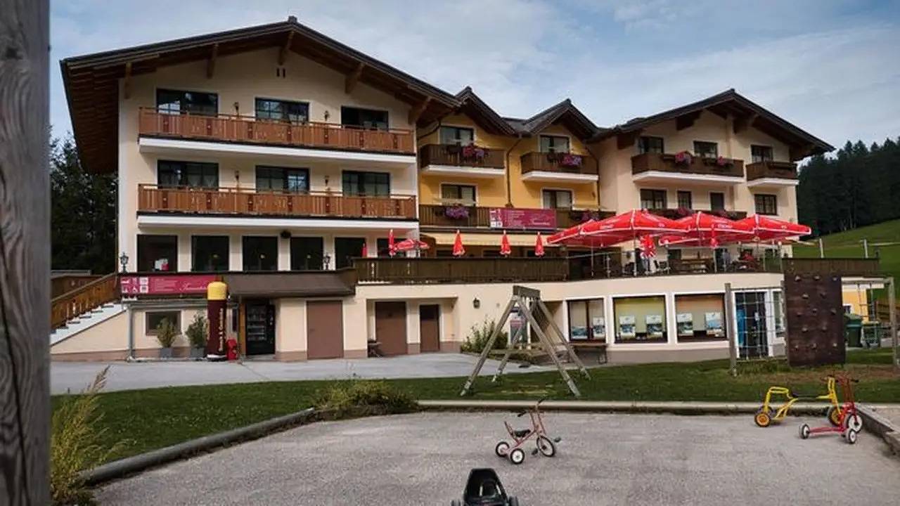 Doppelzimmer für 2 Personen (30 m²) in Abbtenau in Abtenau, Tennengau