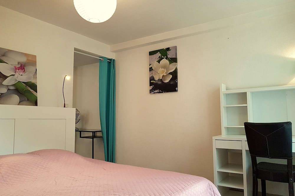 Ganze Wohnung, 2 rooms 43m2 - 1 bedroom - city center - Quiet area in Digne-les-Bains, Alpes-de-Haute-Provence