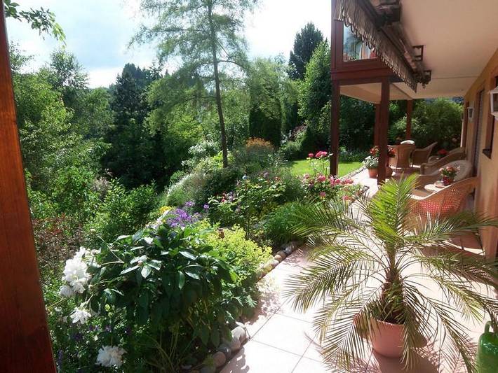 Ferienwohnung für 2 Personen, mit Balkon/Terrasse und Balkon sowie Terrasse und Garten in Schonach ort - 2
