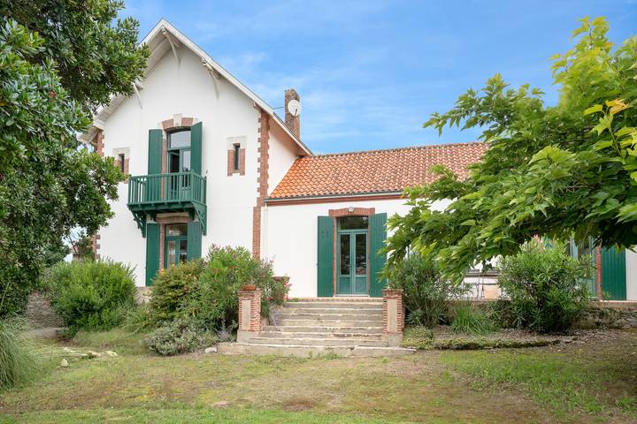 Maison de vacances pour 13 personnes, avec Balcon ainsi que Terrasse et Jardin