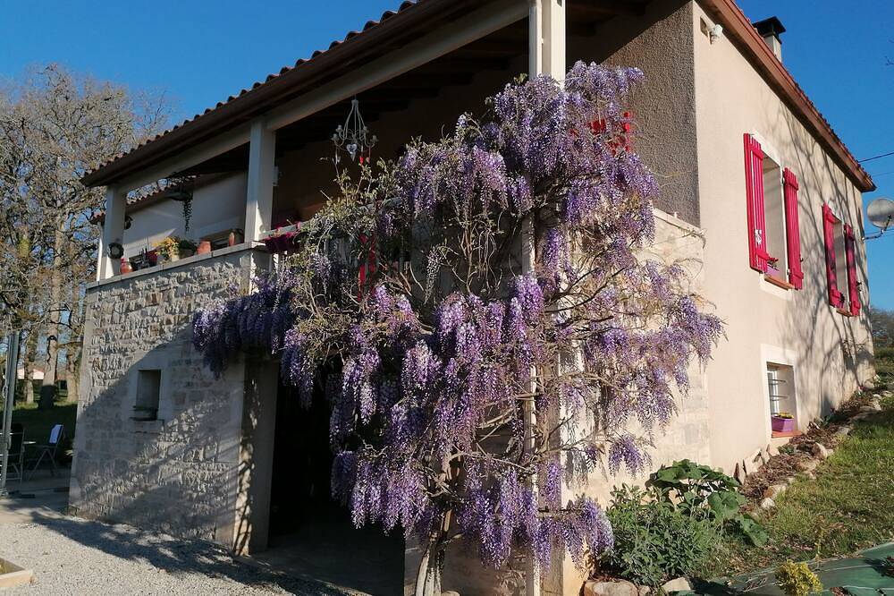 Le Colombie Idéal pour le calme et des sites remarquables aux alentours in Concorès, Quercy