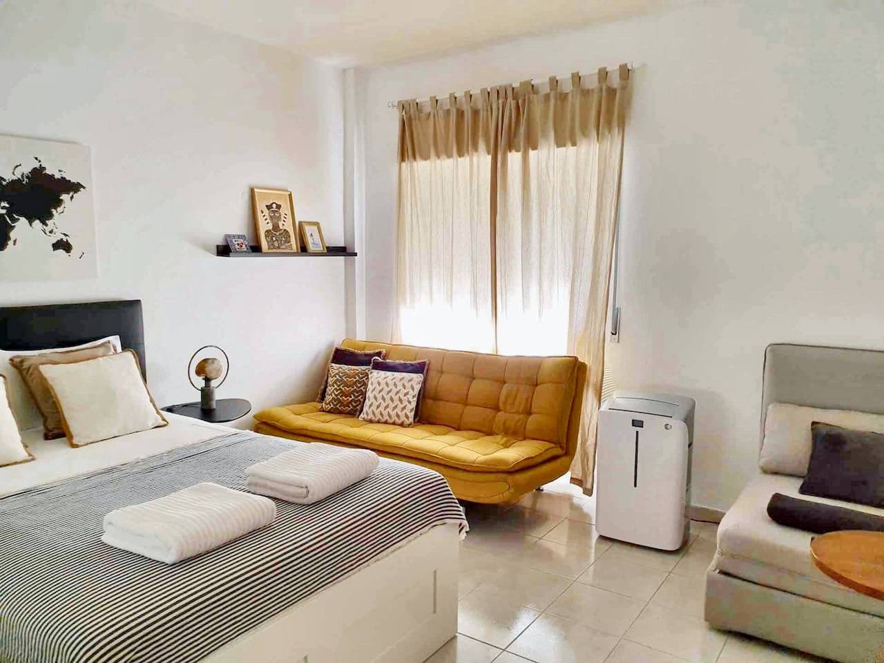 Holiday apartment in Lisbon from £330 per night