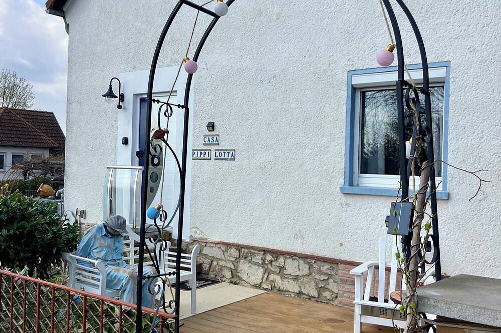 Ganze Wohnung, Wunderschöne, gemütliche Ferienwohnung für vier Personen in Gießen, Lahntal