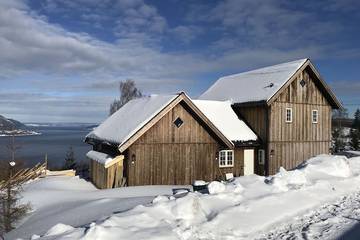 Villa für 22 Personen, mit Garten in Norwegen