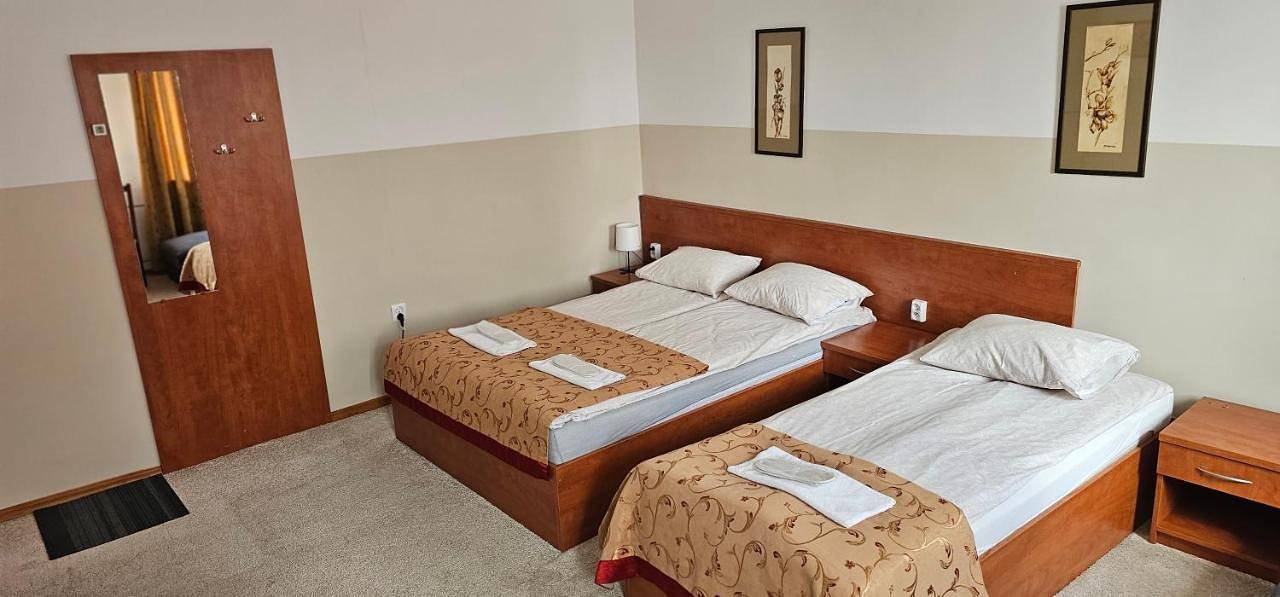 Cały apartament, Rest Hostel Airport Modlin in Nowy Dwór Mazowiecki, Mazowsze