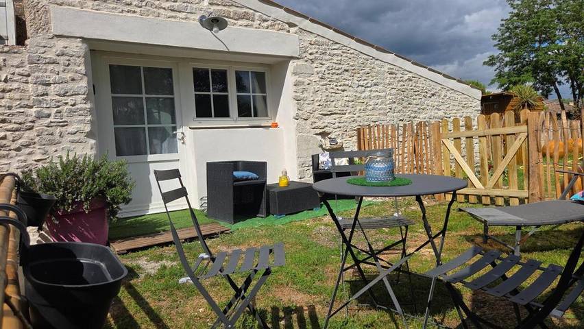 Gîte pour 3 personnes, avec jardin à Puyravault (Vendée) - 3
