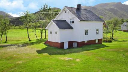 Ferienhaus für 7 Personen, mit Ausblick und Garten, mit Haustier auf den Lofoten