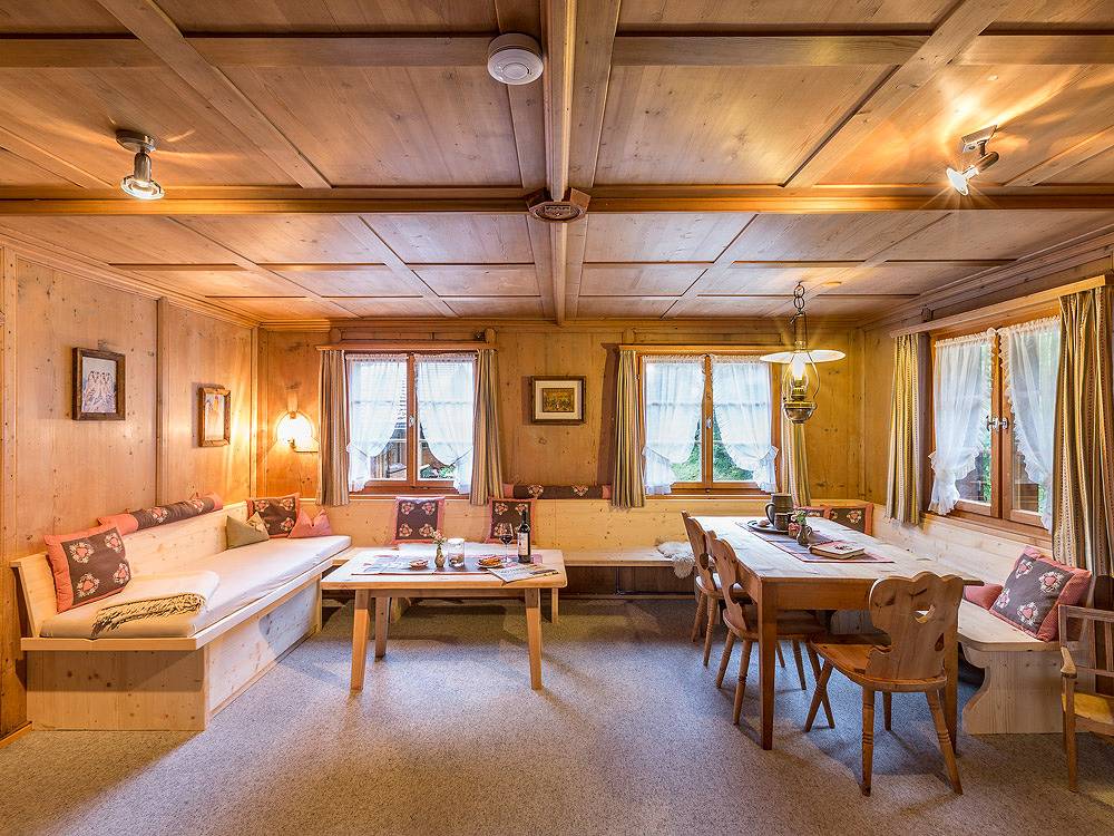 Ferienhaus Cresta in Conters - 9.5 - Zimmerhaus für 19 - 20 Personen, 270qm in Conters im Prättigau, Plessur alps