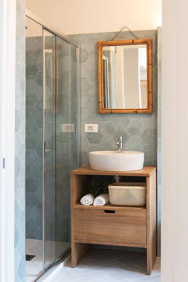 Ensemble rooms di Vayadù in Alassio, Riviera di Ponente