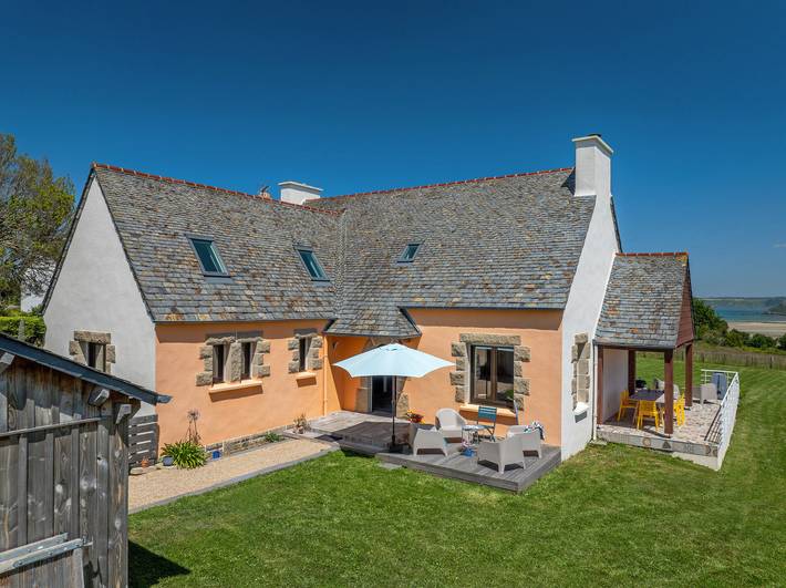 Location de vacances pour 8 personnes, avec jardin à Locquirec - 4