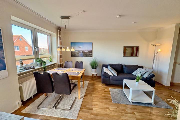 Ferienwohnung für 4 Personen, mit Balkon und Ausblick in Schillig