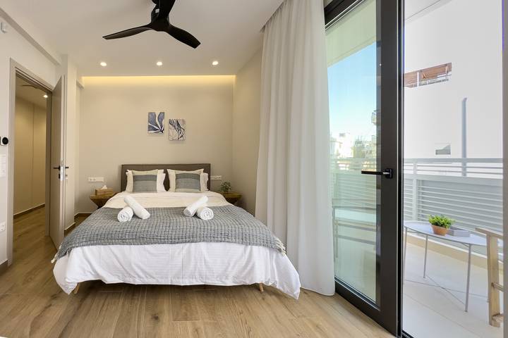 Apartamento entero, 1 Riviera Escape Penthouse con vista completa al mar in Voula, Región de Costa Sur de Ática
