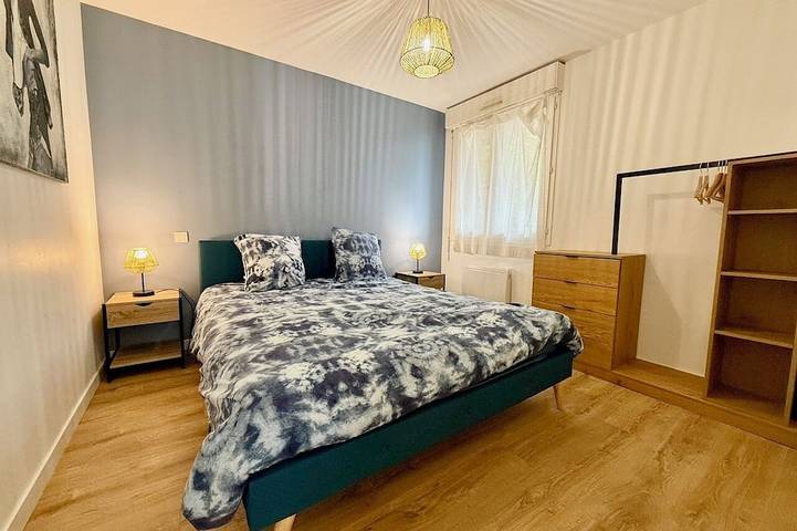 Appartement entier, Le Bacquin 21 centre ville à 2 min, gare à 700 m, parking privé securisé. in Dijon, Région de Dijon