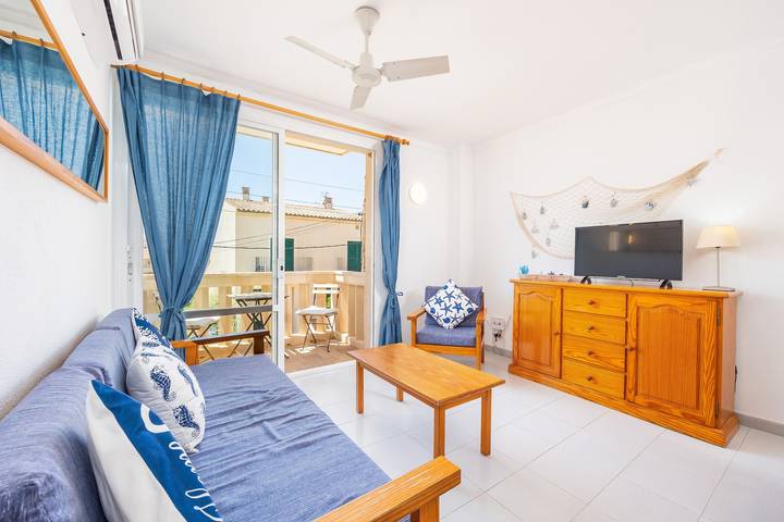 Ganze Wohnung, Ferienwohnung 'Can Vidal Ibiza' mit privatem Balkon, strandnah (Touristensteuer inkl.) in Colònia de Sant Jordi, Ses Salines