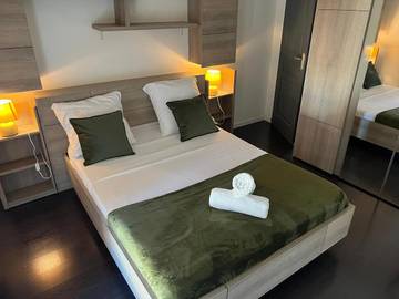 Gîte pour 7 personnes, avec vue et balcon à La Roche-de-Glun