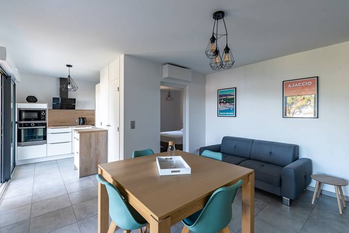 Gîte pour 4 personnes, avec terrasse et jardin à Pietrosella - 3