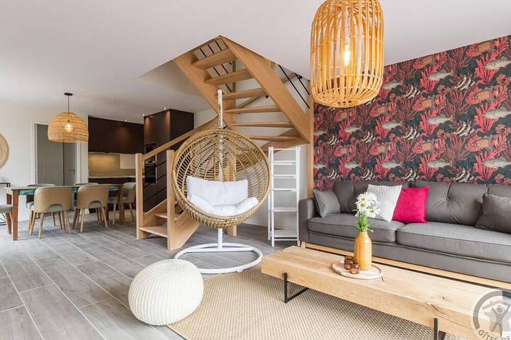 Gîte pour 4 personnes, avec jardin à Portbail