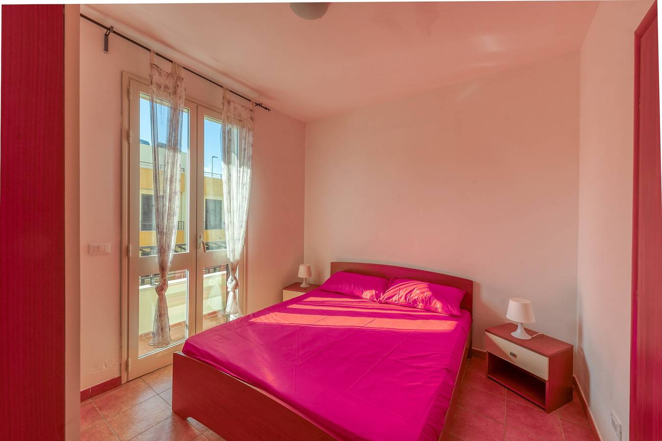 Appartamento intero, Appartamento 'Trilo Giotto By Salento Limits' con Terrazza, Giardino Privato e Aria Condizionata in Porto Cesareo, Golfo di Taranto