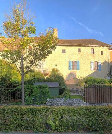 Cottage pour 2 personnes, avec vue et jardin à Issigeac