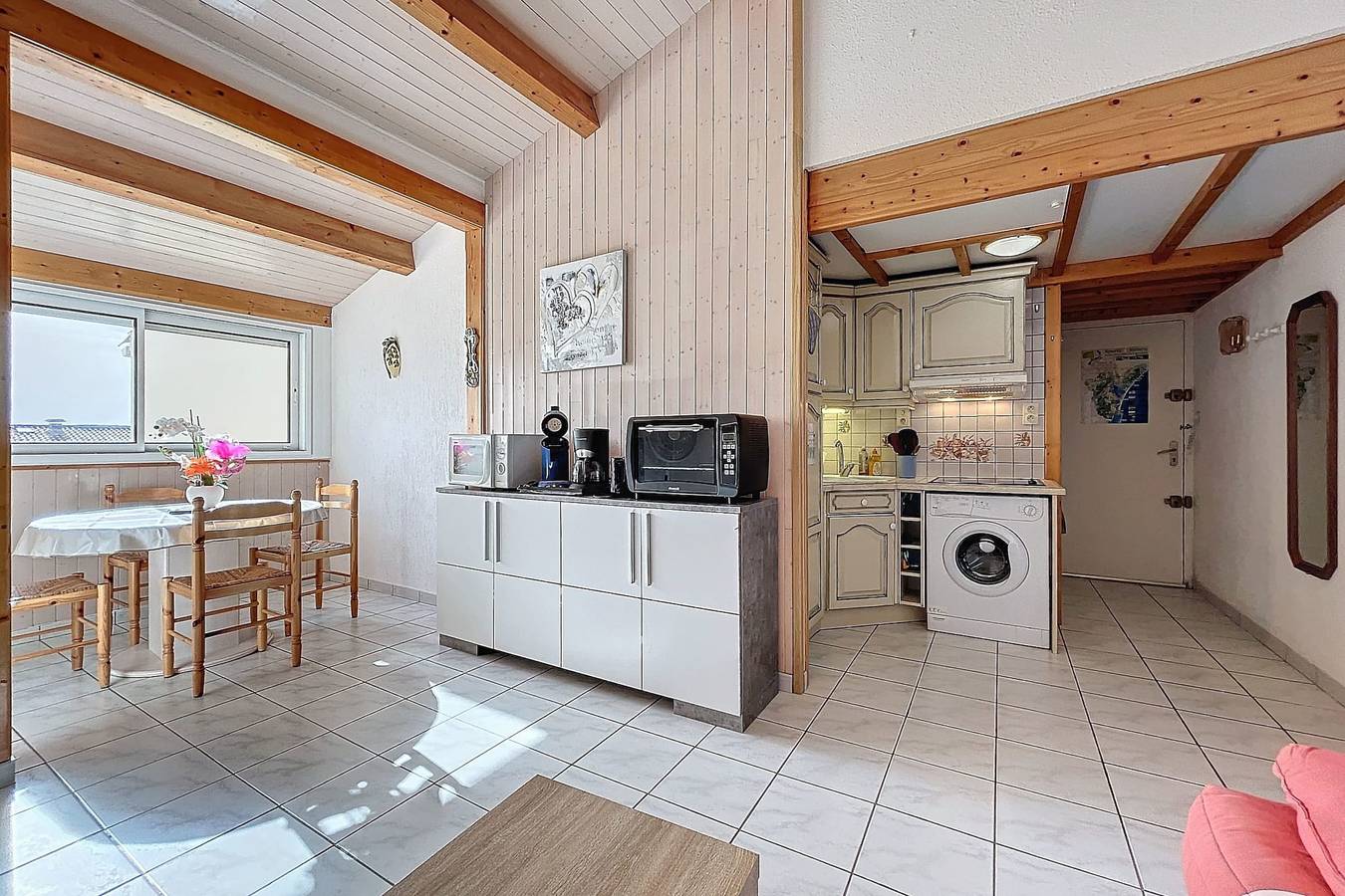 Appartement De Vacances pour 6 Personnes dans Narbonne Plage, Narbonne
