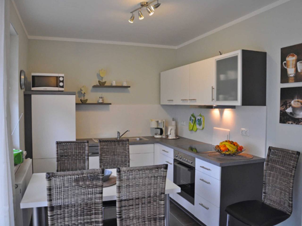 Ganze Ferienwohnung, Ferienwohnungen / Appartements - Ferienhaus Müritzidyll in Röbel, Müritz