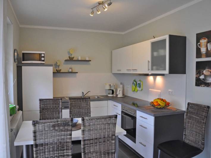 Ferienwohnung für 4 Personen, mit Terrasse und Garten an der Müritz - 4