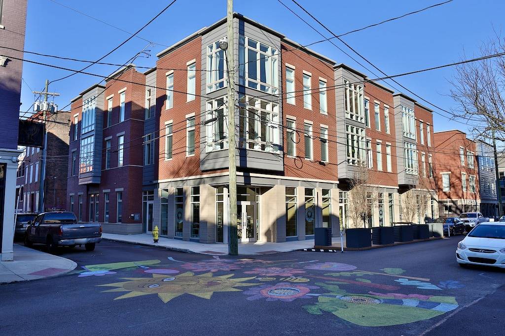 Ganze Wohnung, *New* Xquisitemidcenturym0d~ Condo *Otr* w/Parking in Cincinnati, Hamilton County (OH)