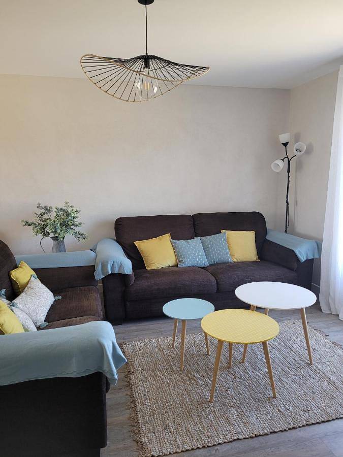 Location de vacances pour 6 personnes, avec vue et jardin à Mosles - 3