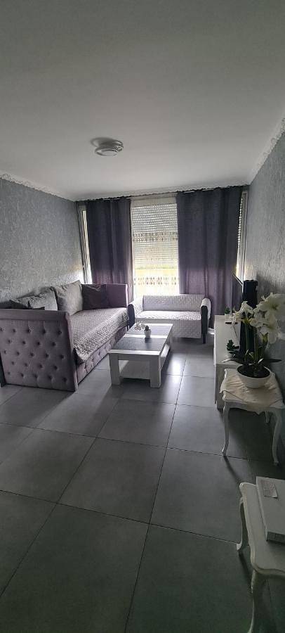 Gîte pour 5 personnes, avec balcon et vue à Chalon-sur-Saône