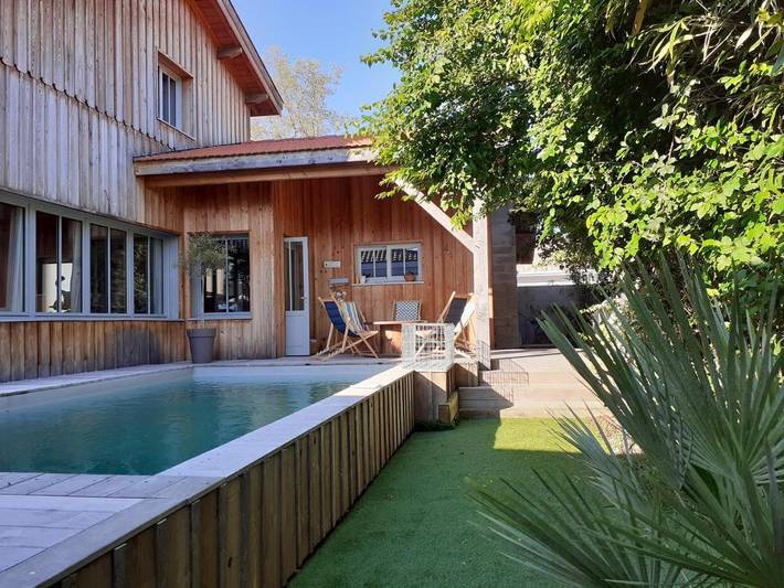 Villa pour 6 personnes, avec Terrasse ainsi que Jardin et Piscine à Andernos-les-Bains - 4